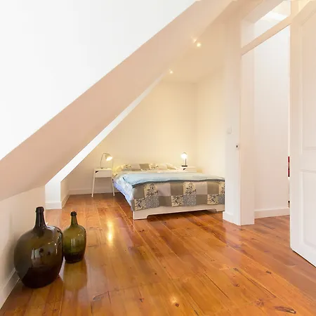 Santa Marta Views By Homing Apartment Lisbon Exterior photo